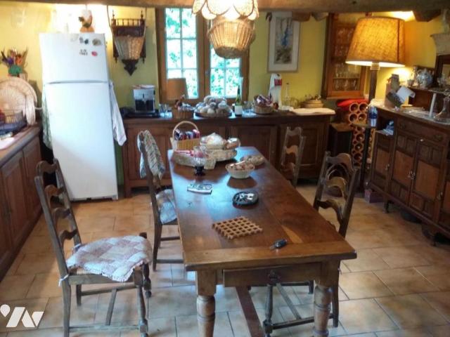 Maison vente à Lisieux, Normandie