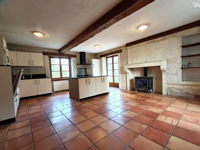 Maison vente à Confolens, Verdille