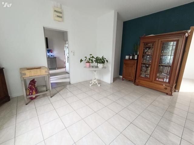 Maison vente à Châlons-en-Champagne, Ville-sur-tourbe