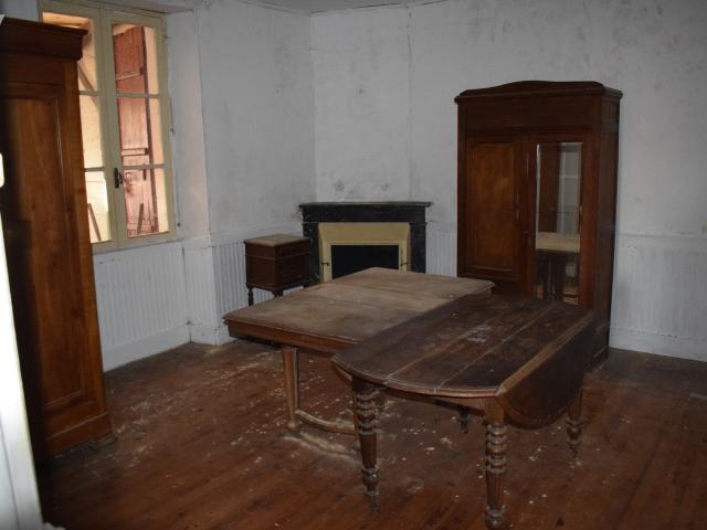 Maison vente à Confolens, Villefagnan