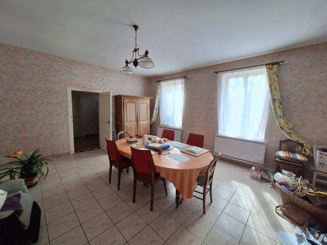 Maison vente à Vervins, Villers-lès-guise
