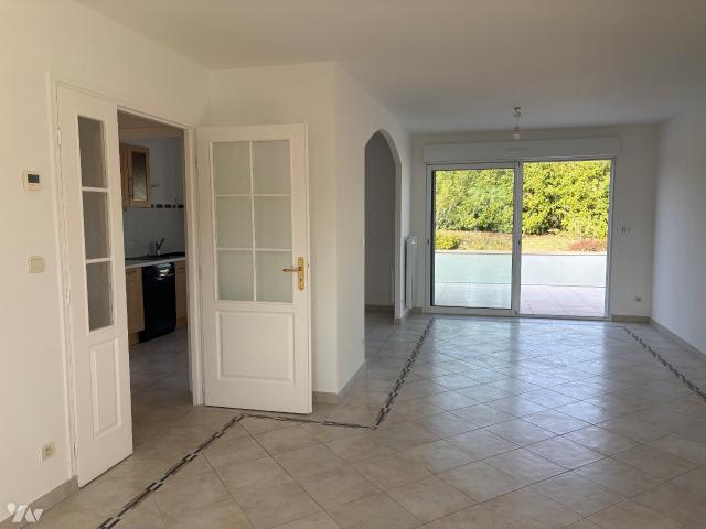 Maison vente à Épernay, Vinay