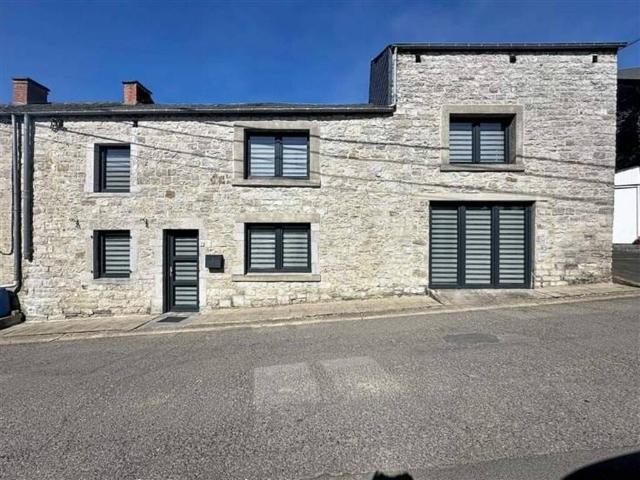 Maison vente à Treignes, Wallonie