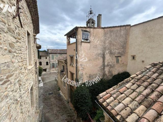 Maison vente à Carpentras, Visan