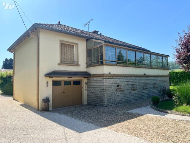 Maison vente à Lons-le-Saunier, Voiteur