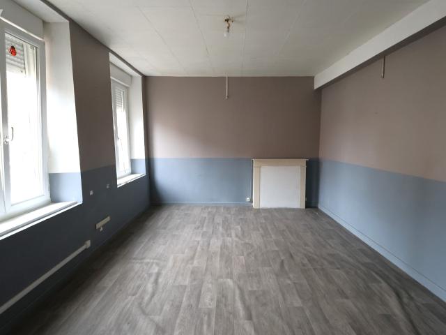 Maison vente à Avesnes-sur-Helpe, Wignehies