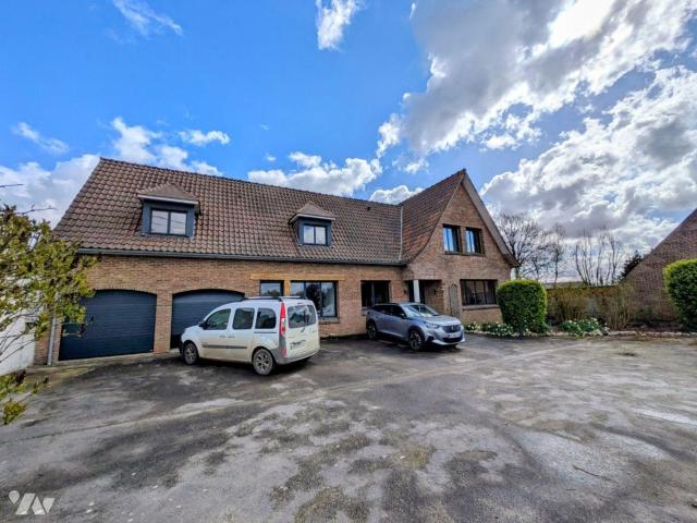 Maison vente à Dunkerque, Wormhout