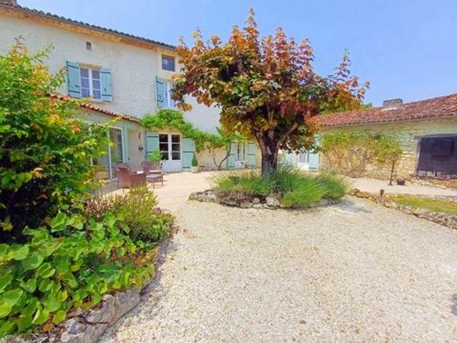 Maison vente à Aubeterre-sur-dronne, Chez Moignard