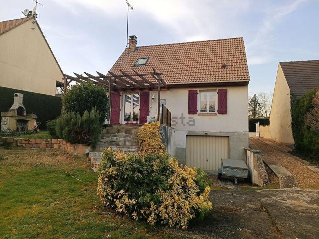 Maison vente à La Garenne, Esches