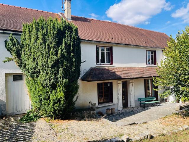 Maison vente à Escolives-Sainte-Camille, Yonne