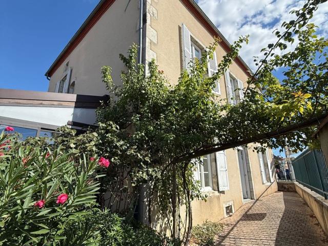 Maison vente à Escurolles, Allier
