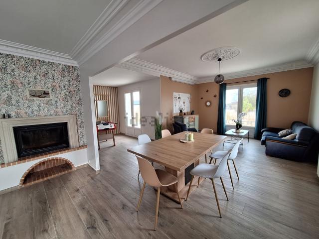 Maison location à Les Essarts, Essarts-en-Bocage