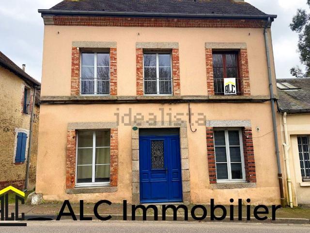 Maison vente à Le Fourneau, Essay