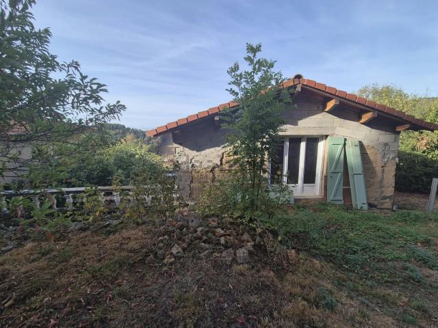 Maison vente à Le Bou, Essertines-en-Donzy