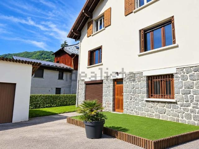 Maison vente à Le Vernachot, Esserts-Blay