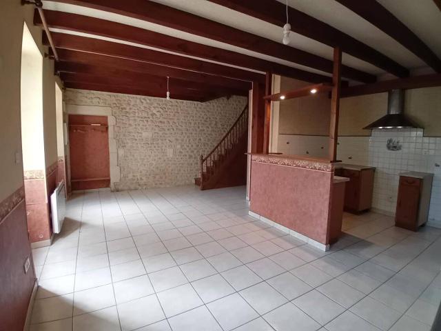 Maison location à Sablières du Pin, Essouvert