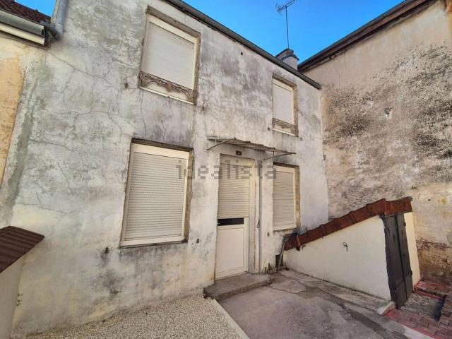 Maison vente à Essoyes, Aube