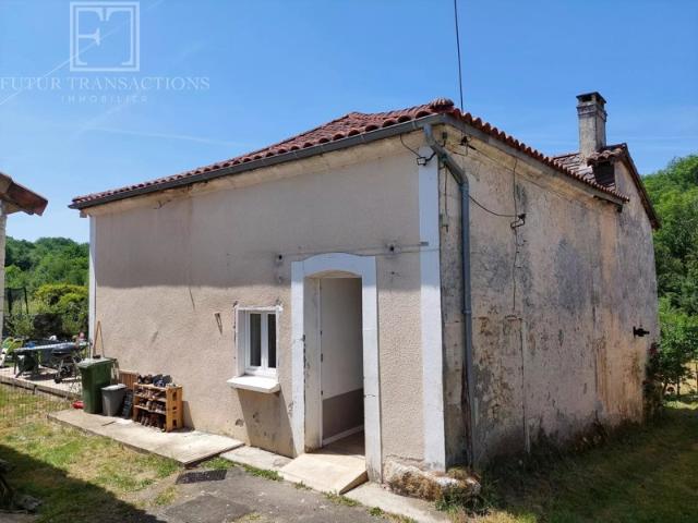 Maison vente à Nontron, Nouvelle-Aquitaine