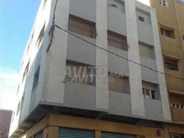 Local commercial vente à Anfa, Gharb-Chrarda-Beni Hssen