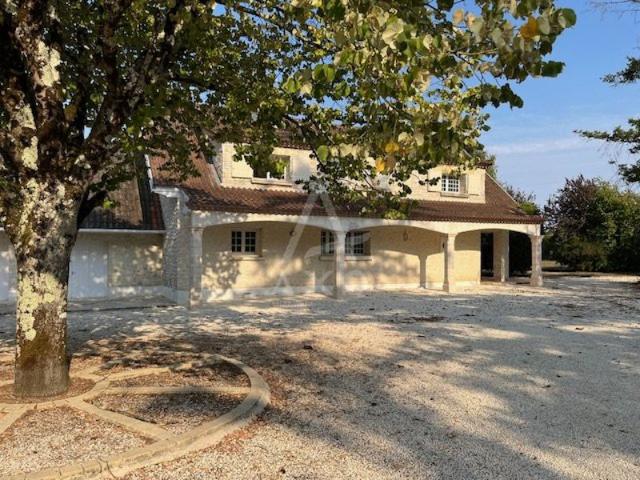 Maison vente à Angoulême, Aignes-et-puypéroux