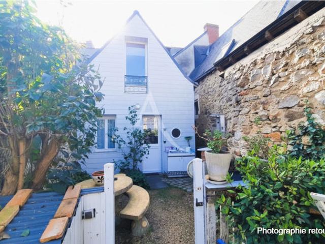 Maison vente à Angers, Étriché
