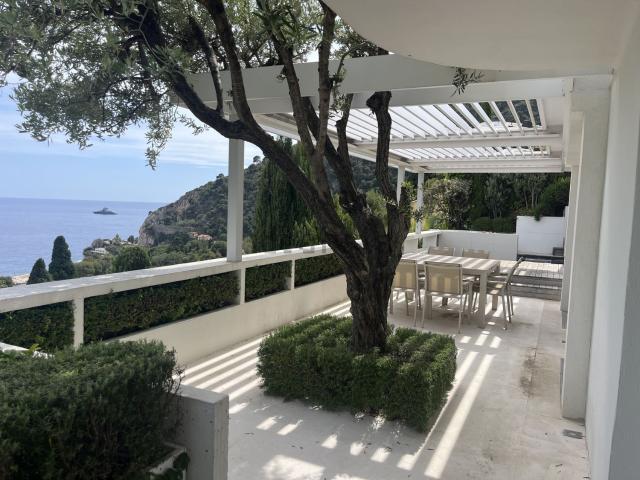 Maison vente à Èze-Bord-de-Mer, Èze