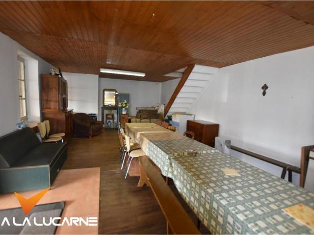 Maison vente à Bressuire, Cirière