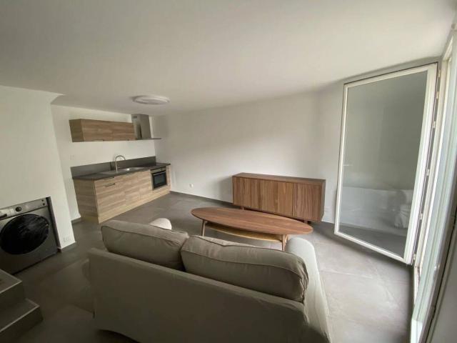 Appartement location à Le Village, Égly