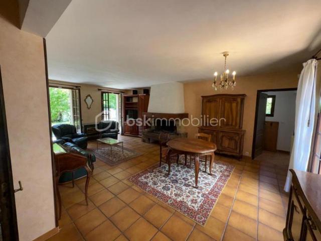 Maison vente à Senlis, Vineuil-saint-firmin
