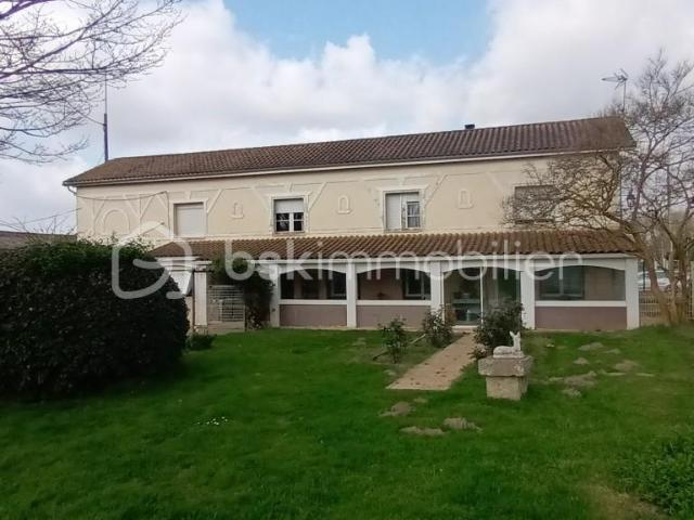 Ferme vente à Marmande, Tonneins