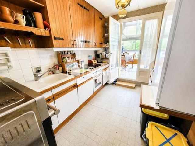 Villa vente à Saint-Amand-Montrond, Cher