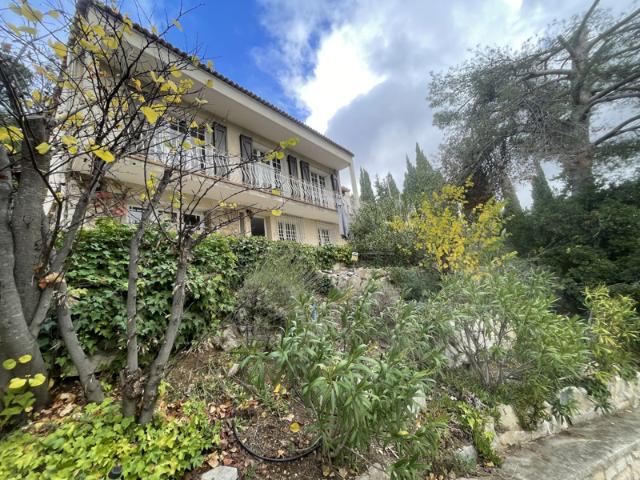 Maison vente à France métropolitaine, Carnoux-en-provence