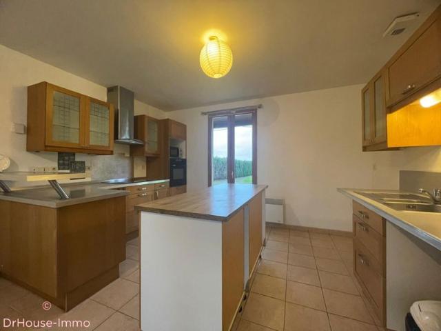 Maison vente à Montargis, Melleroy