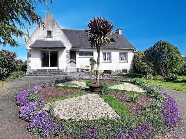 Maison vente à Guingamp, Bretagne