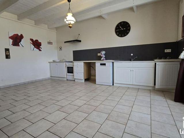 Maison vente à Montmorillon, Champniers