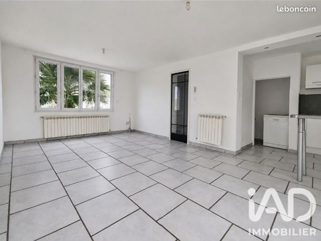 Maison vente à Saint-Omer, Lumbres