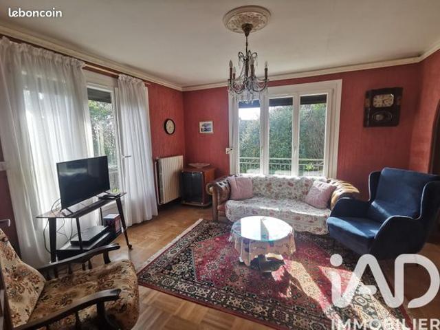 Maison vente à Guingamp, Bretagne