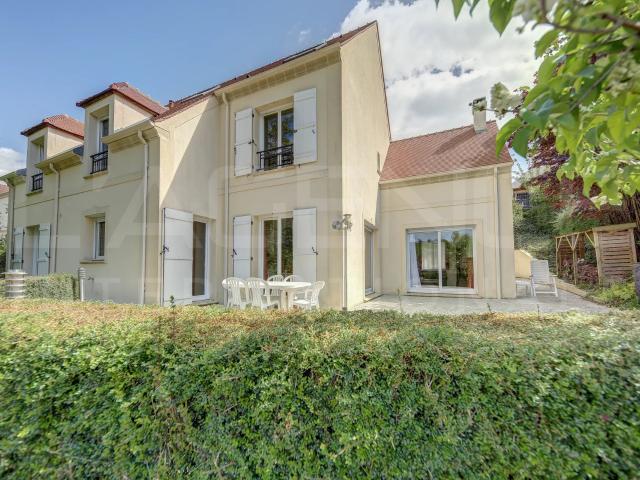 Maison vente à Saint-Germain-en-Laye, Marly-le-roi