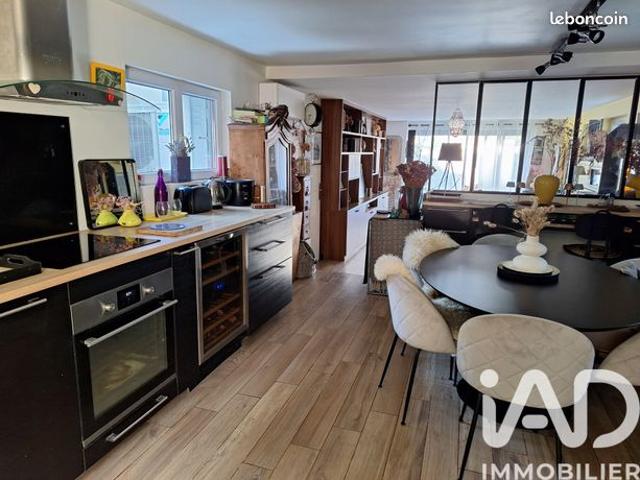 Maison vente à Rueil-Malmaison, Hauts-de-Seine
