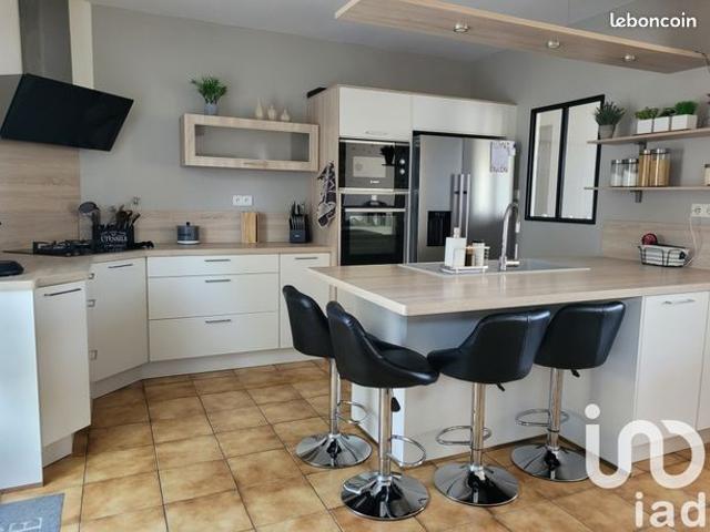 Maison vente à Confolens, Alloue