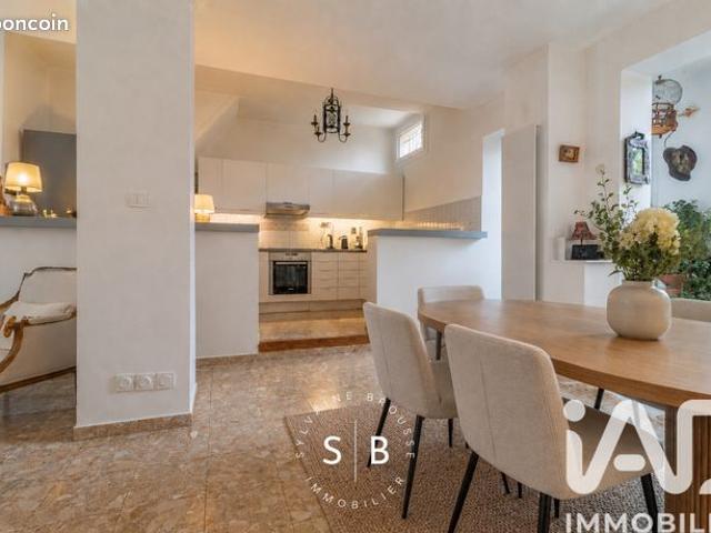 Maison vente à Versailles, Villepreux