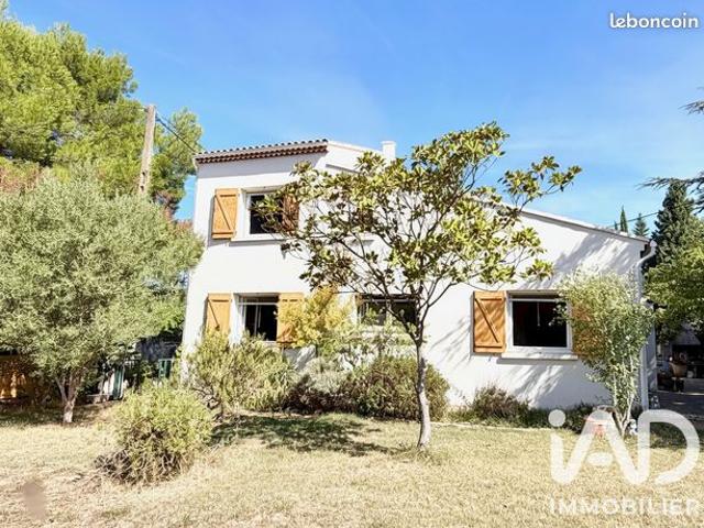 Maison vente à Nîmes, Saze