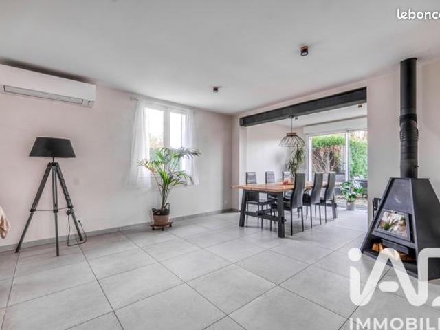 Maison vente à Senlis, Péroy-les-gombries