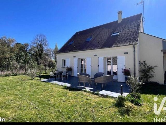 Maison vente à Fontainebleau, La Genevraye