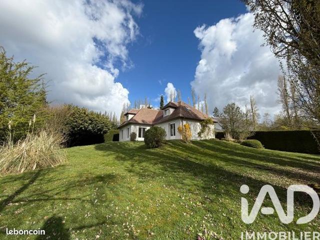 Maison vente à Saint-Germain-en-Laye, Crespières