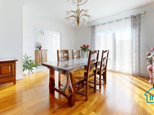 Maison vente à Versailles, Les Clayes-sous-bois