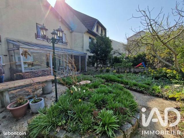 Maison vente à Dreux, Montreuil