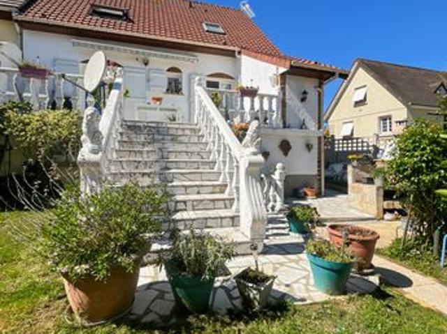 Maison vente à Créteil, Villecresnes
