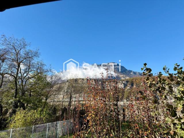 Maison vente à Grenoble, Champagnier