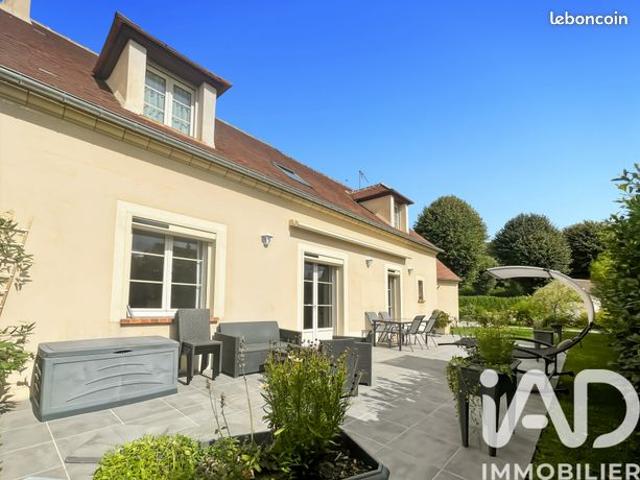 Maison vente à Fontainebleau, Egreville